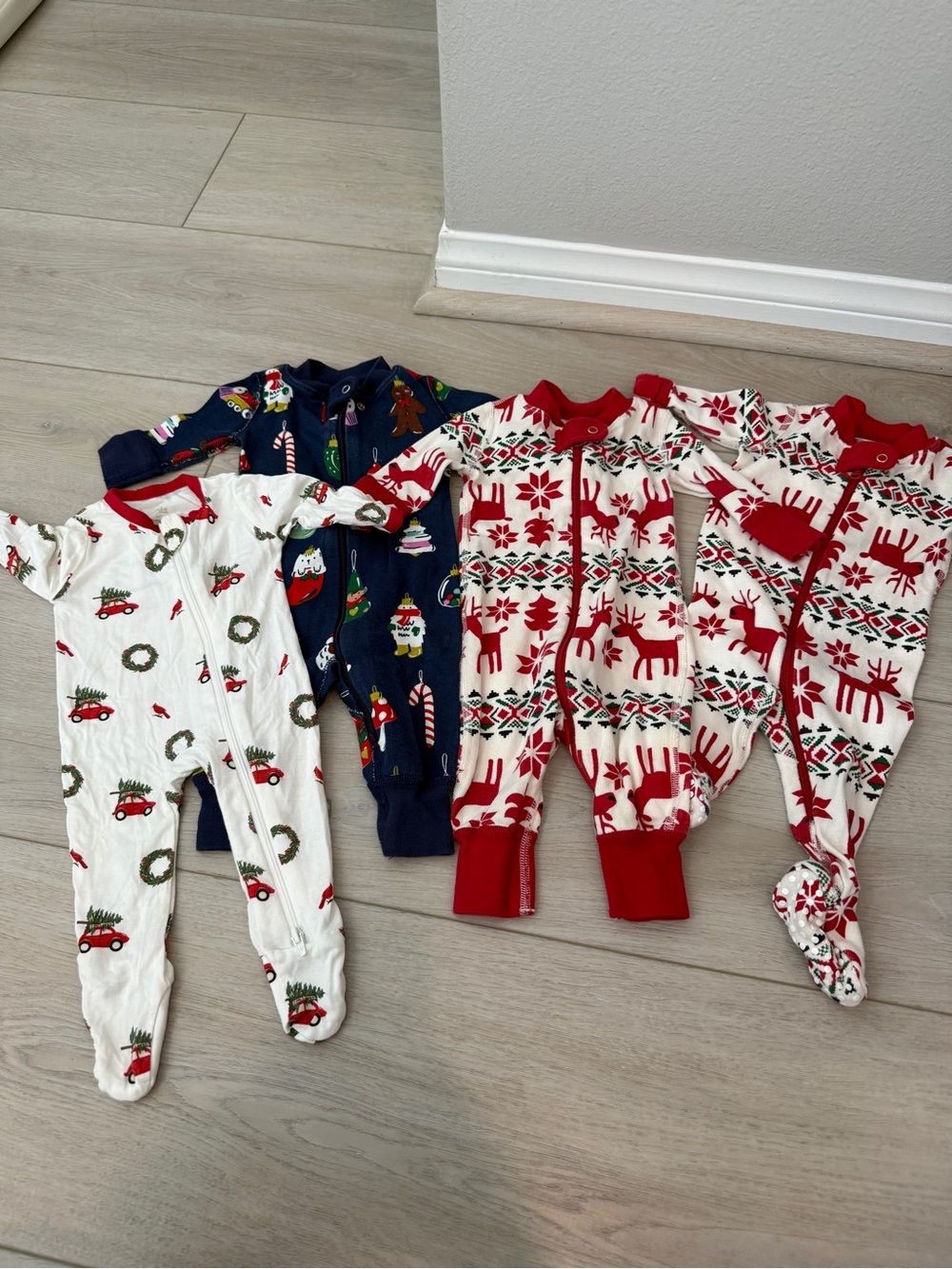 Hanna Andersson Christmas Holiday Footed Pajama Set Kyte Baby Wreath